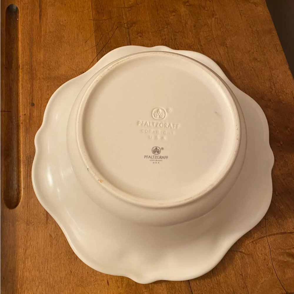 Vtg Pfaltzgraff Tea Rose Ruffled Scalloped Rim Vegetable Serving Bowl